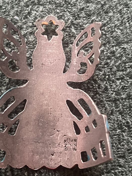 Cynowa figurka świąteczna vintage (niemiecka)