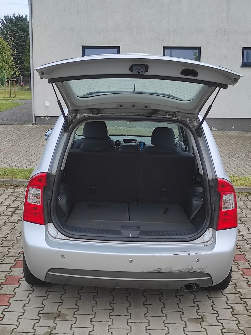 Kia carens 2007r