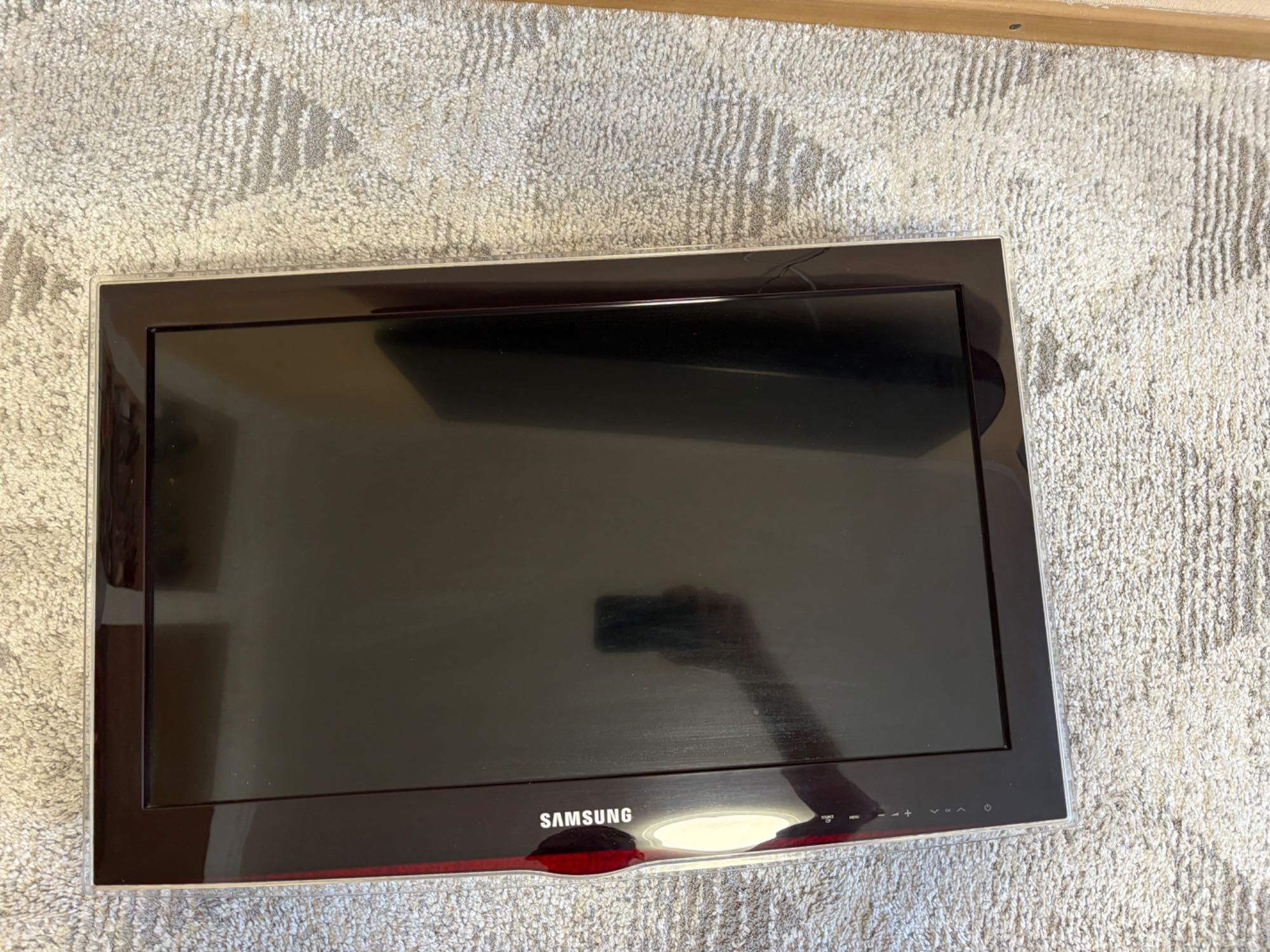 Телевізор Samsung LE26D450G1W