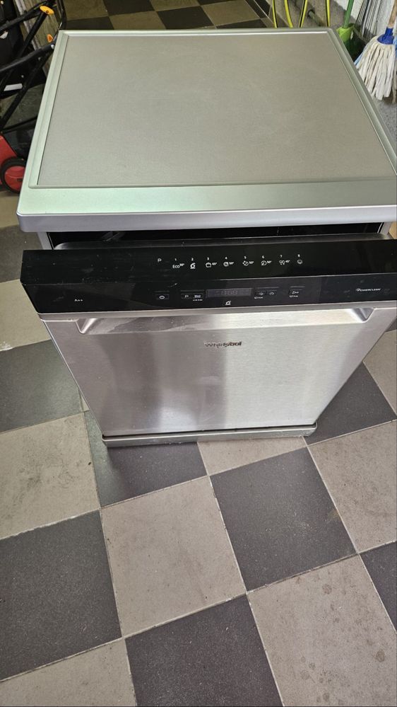 Uszkodzona zmywarka whirlpool 60 cm