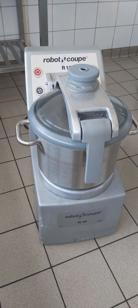 ROBOT COUPE R10 Cutter-wilk, 1500/3000 obr./min, 11,5 l, 2,6 kW