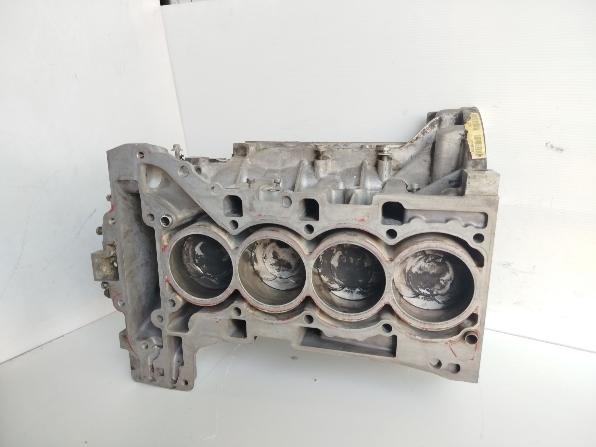 Blok silnika BMW 2.0 2.8i n20b20A