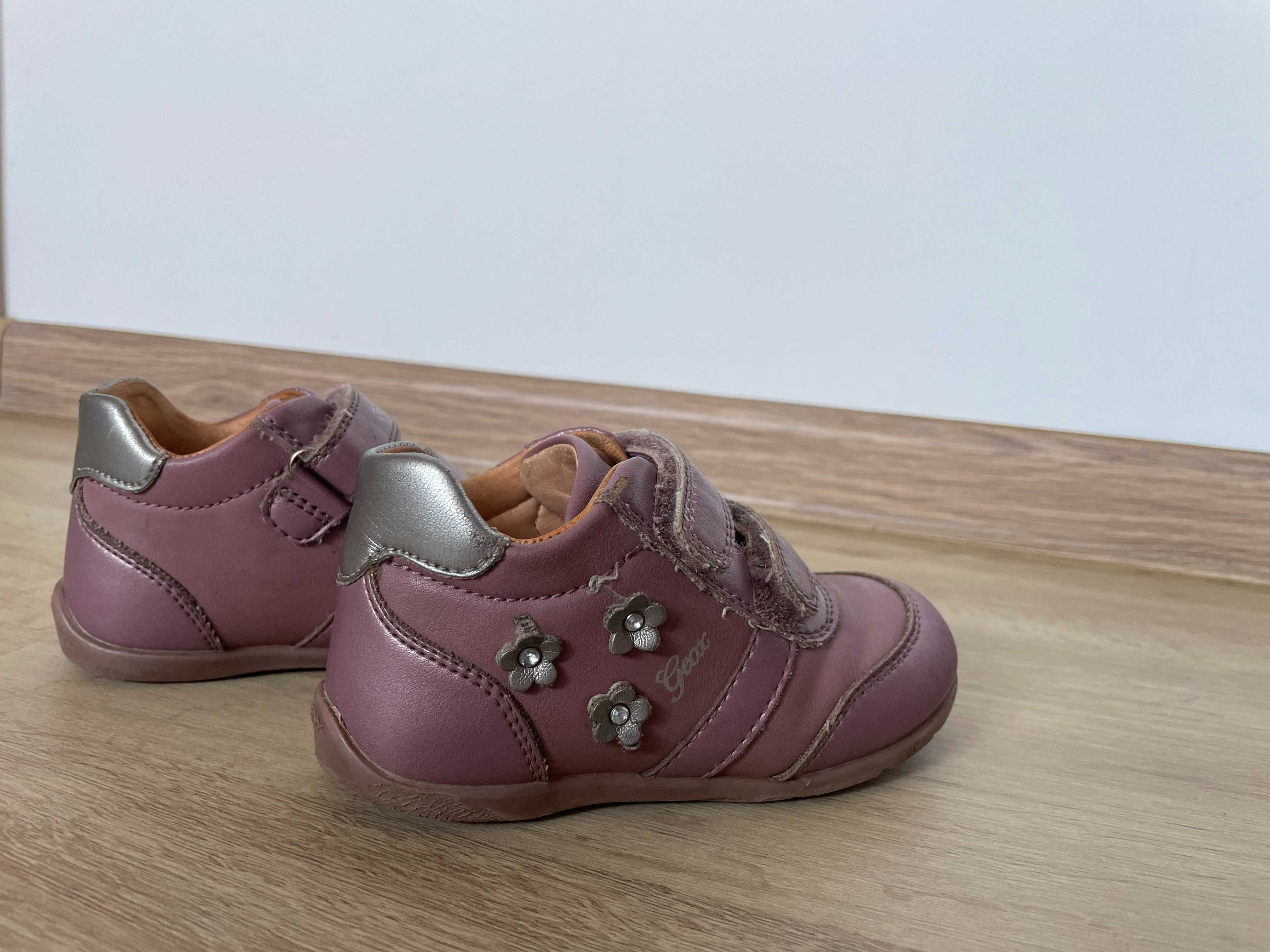 Buty różowe Geox r. 24 skórzana wkładka