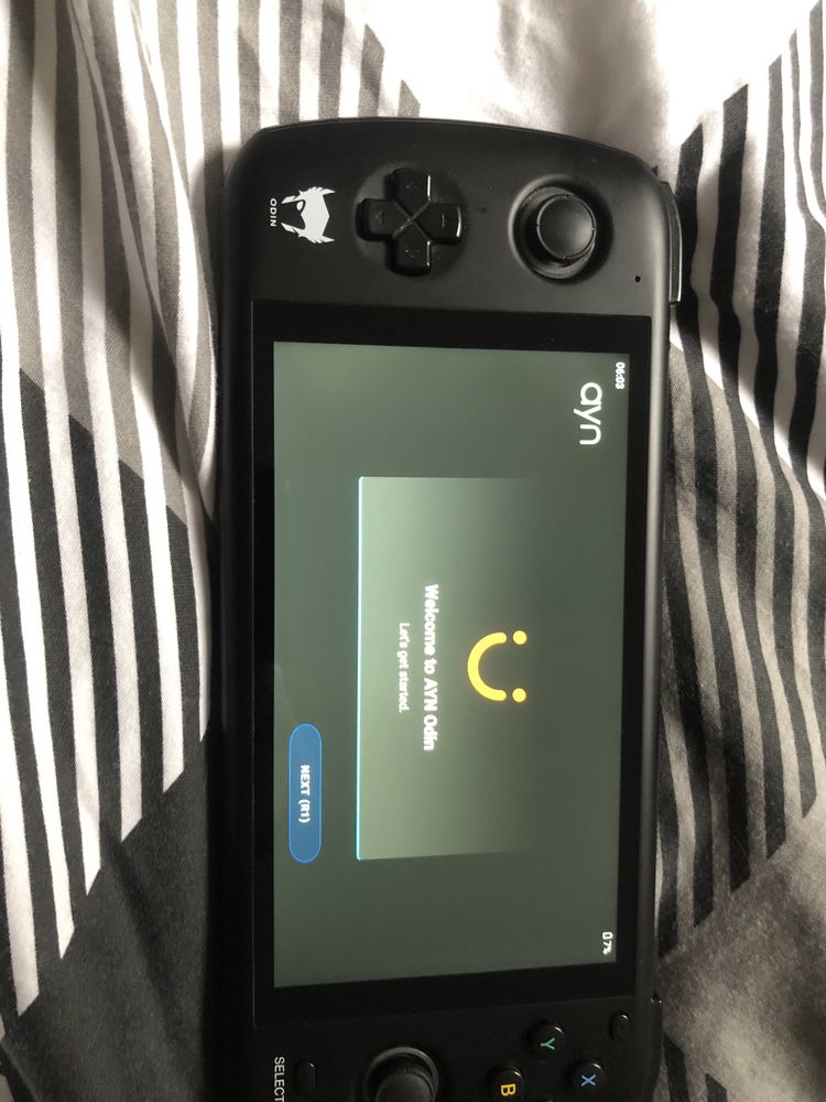 Ayn Odin Lite konsola android psp 3ds ds ps2 itp