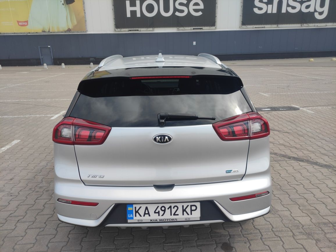 Автомобіль Kia niro 2017