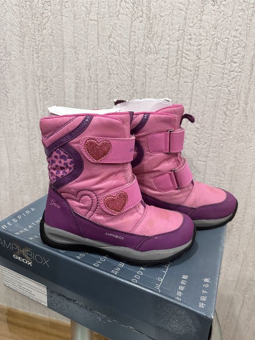 Зимові чрботи Geox
