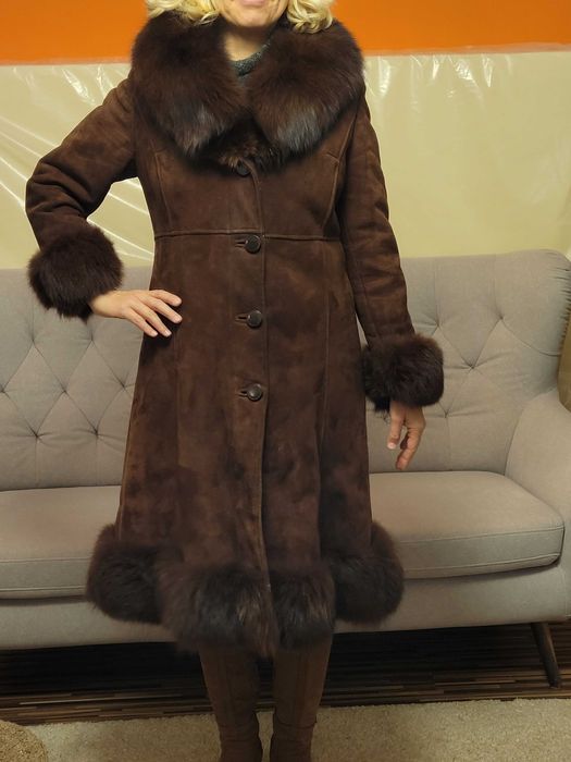 Elegancki kożuch damski retro z kołnierzem z futra brąz rozmiar 38/40