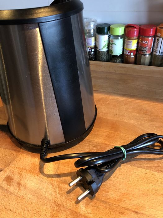 Liquidificadora Becken (sem copo)