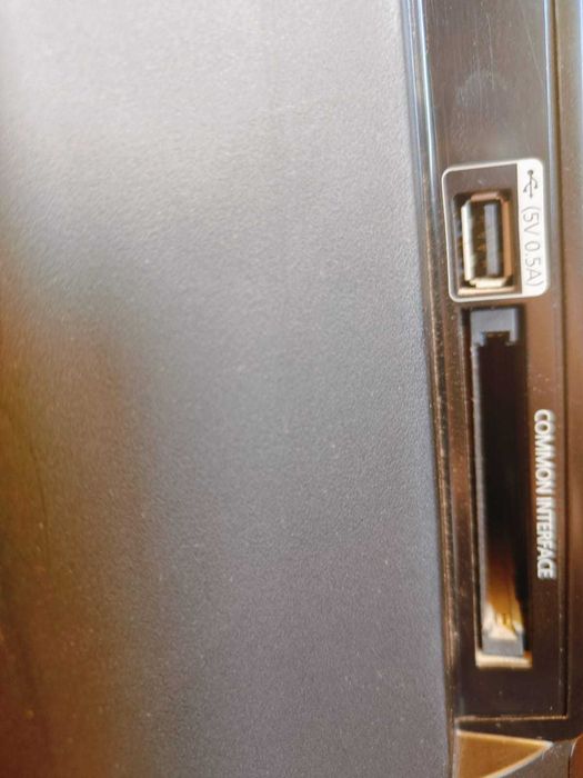 Telewizor Samsung UE32EH5020H 39W