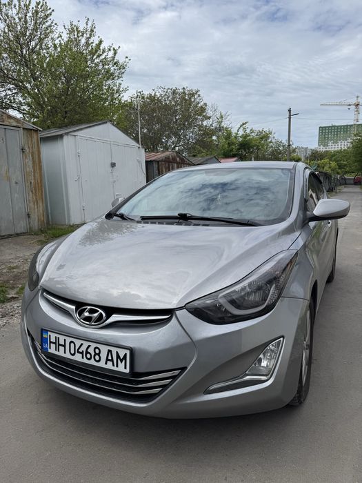 Hyundai Elantra 2013 avtomat