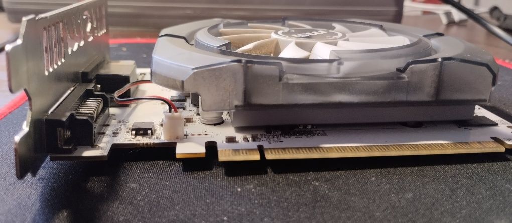 GT 730 2GB DDR 3 MSI для ігор нижчого класу