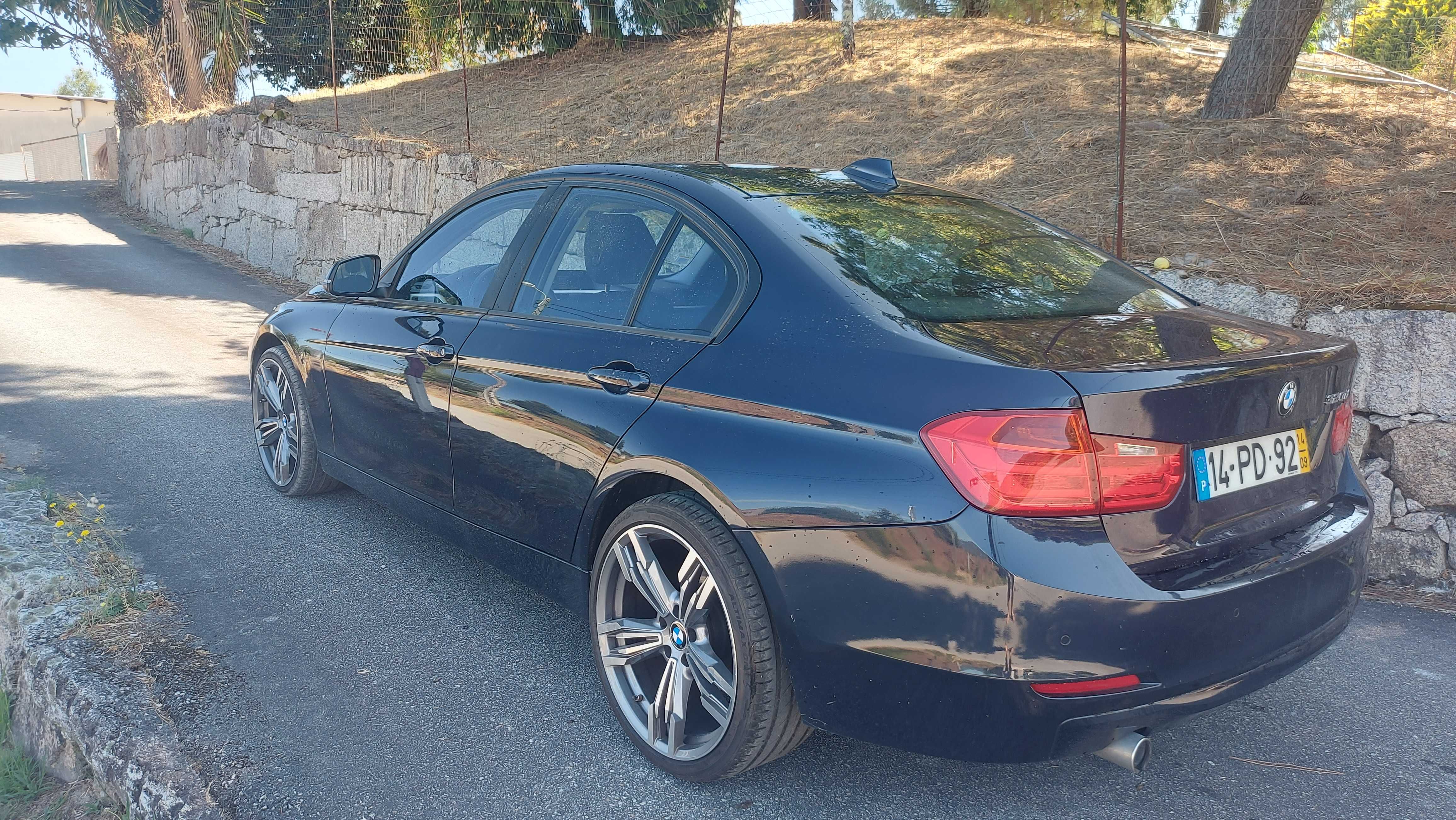 BMW 320 Azul - Bom Preço