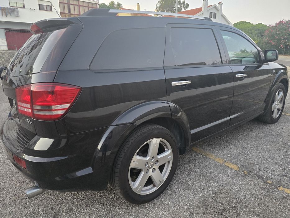 Dodge Journey 130 000km - Motor VW 2.0