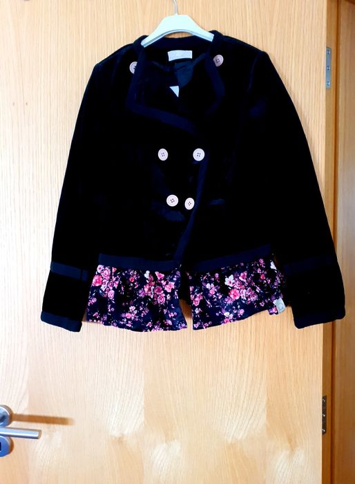 Peças de roupa, novas. Com etiqueta.