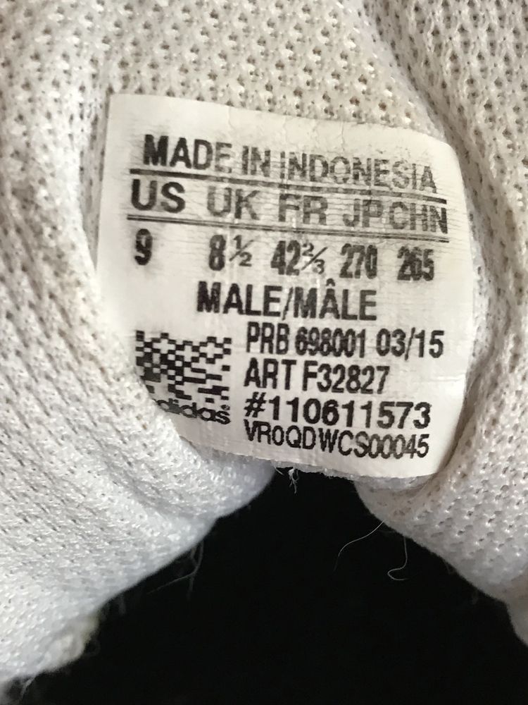 Кроссовки Adidas для волейбола, зала тенниса грунту 42,5 42 27 26,5