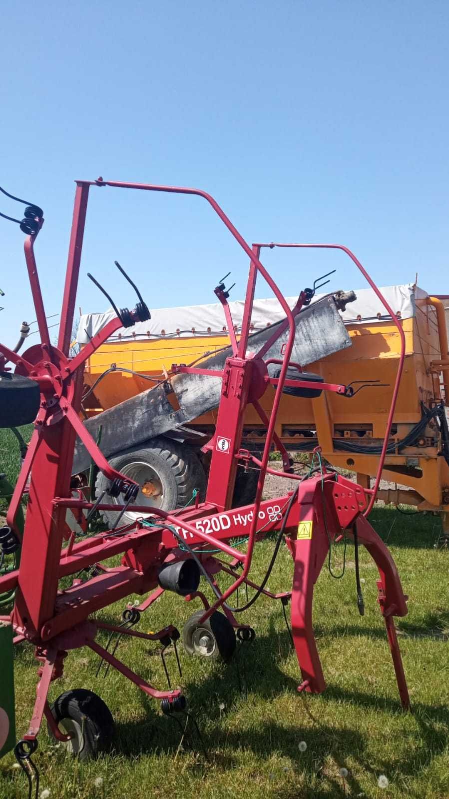 przetrząsacz przewracarka fella TH520 kuhn claas pottinger