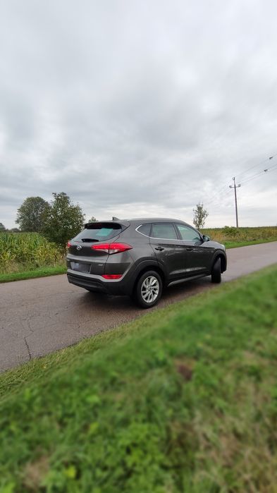 Hyundai Tucson 2017r 1.7 CRDI 115 KM//Kamera//Navi//Bezwypadkowy//