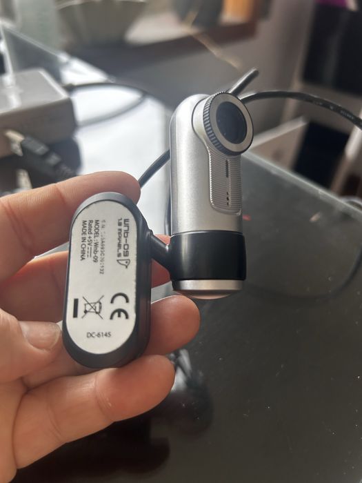 Uma webcam é uma câmara de vídeo digital