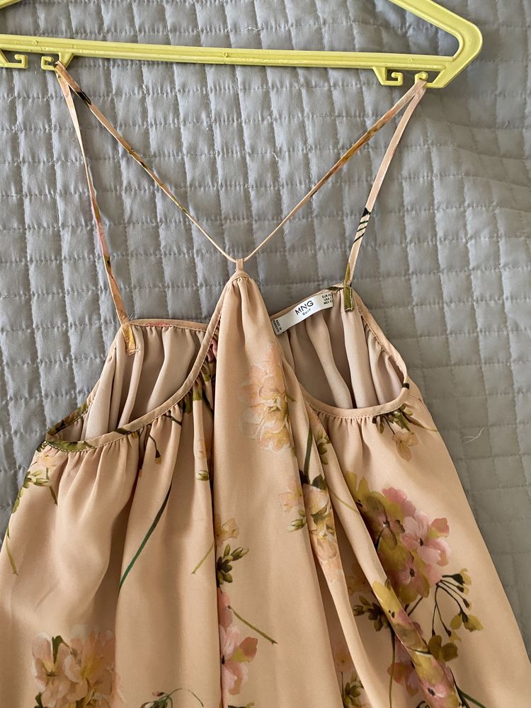 Vestido com flores mango (cor de rosa/damasco)