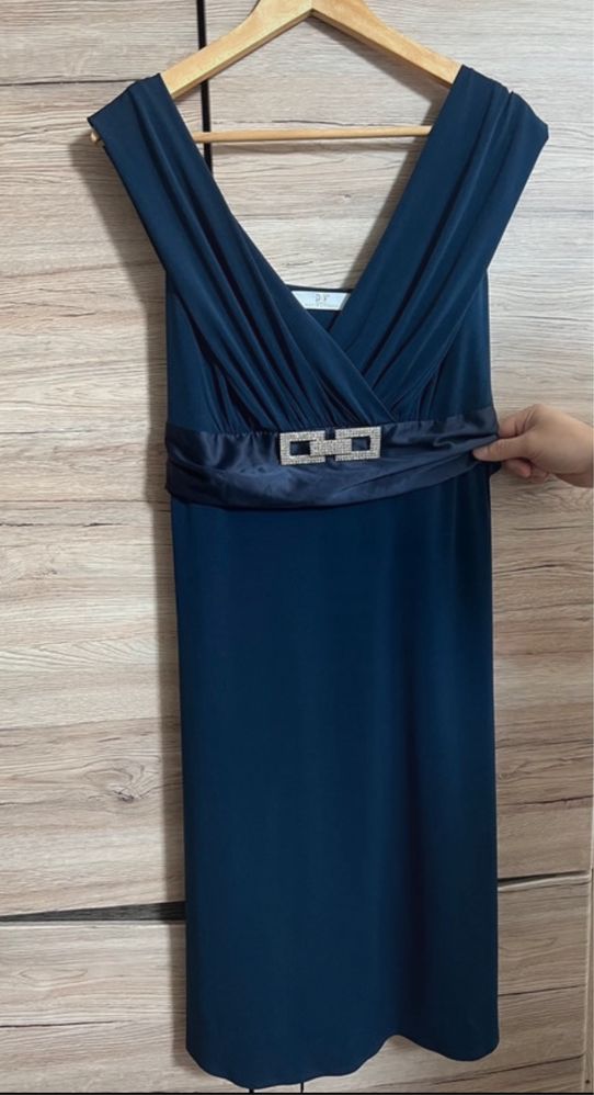Elegancka granatowa sukienka potis&verso