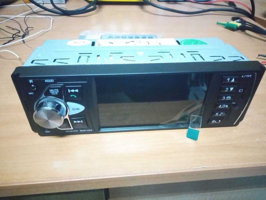 Автомагнітола 1 Din з сенсорним екраном 4" Bluetooth MP5-плеєр mSD USB