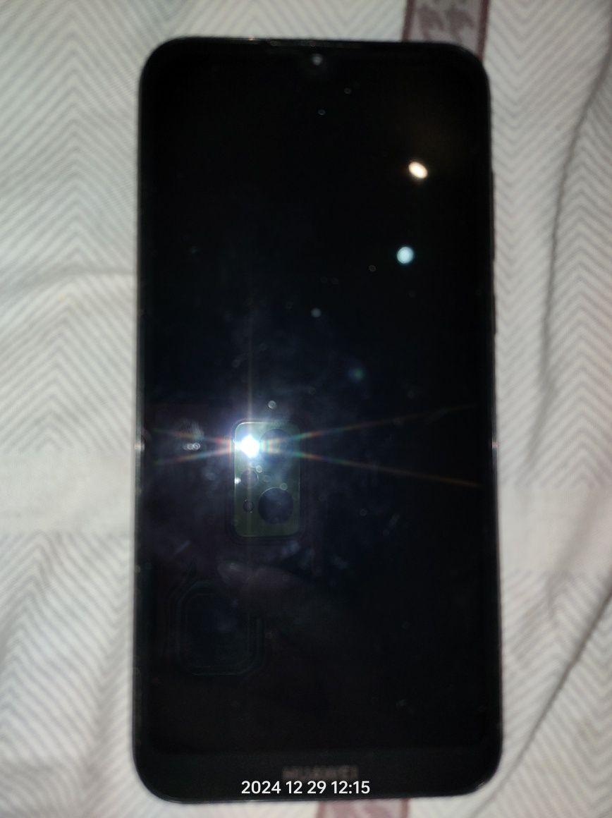 Sprzedam nowy Huawei Y5 2019