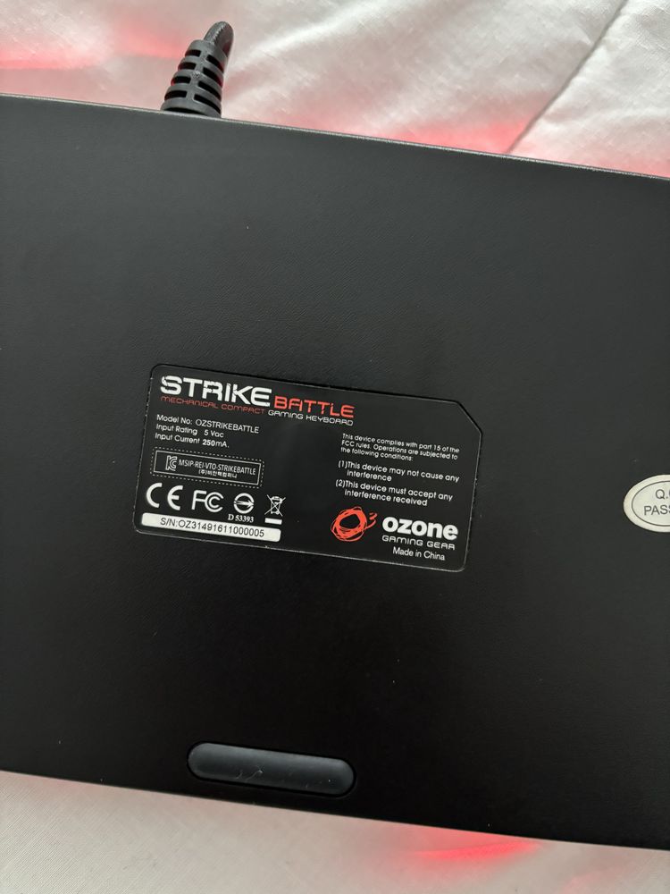 Teclado Mecanico Ozone Strike Battle