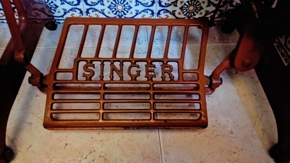 Máquina de costura Singer 15k