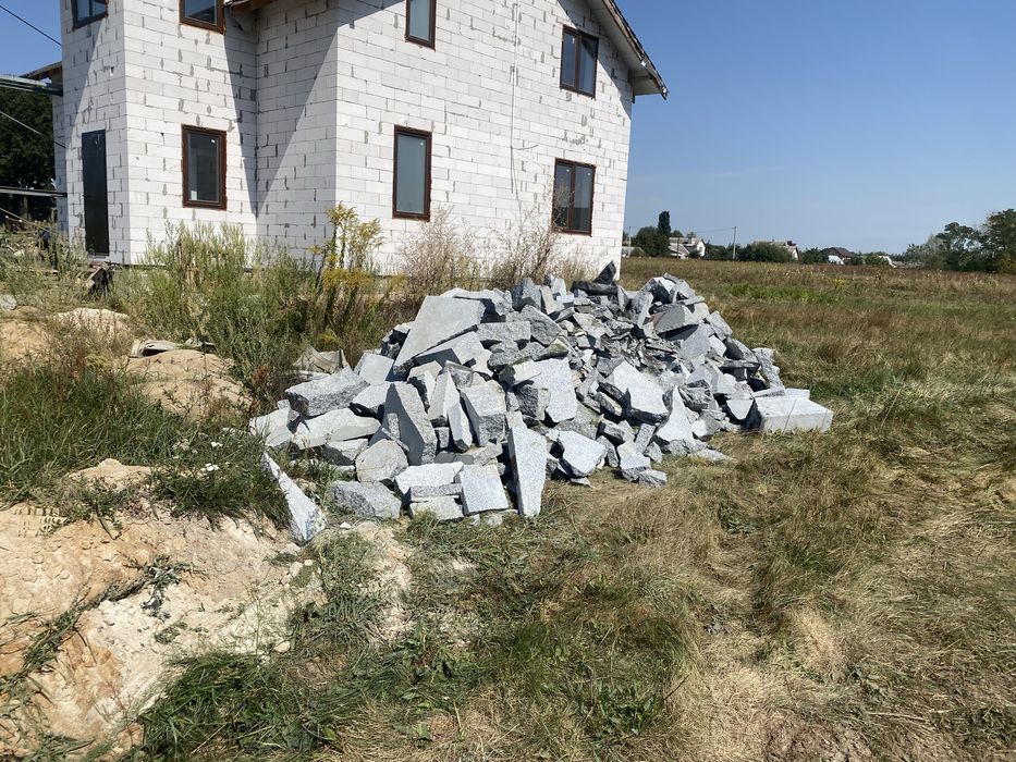 Бутовий камінь. Бут. Шашка. Покостовка. Габро