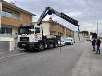 Aluguer de camião grua - com guincho de 3ton