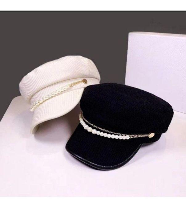 зимня шапка берет з жемчугом кепка