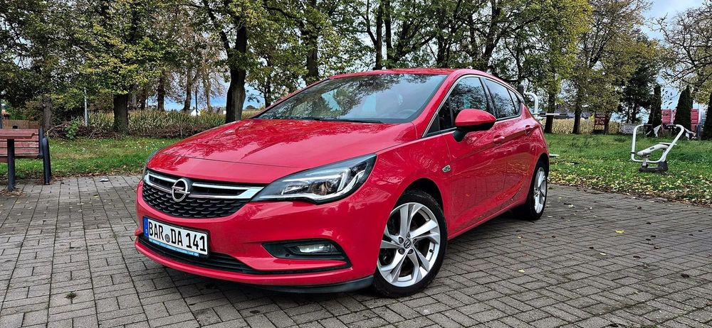Opel Astra Opel Astra K 2016rok Sprowadzona!!Opłacona!! Led*Ciemne wykończenie