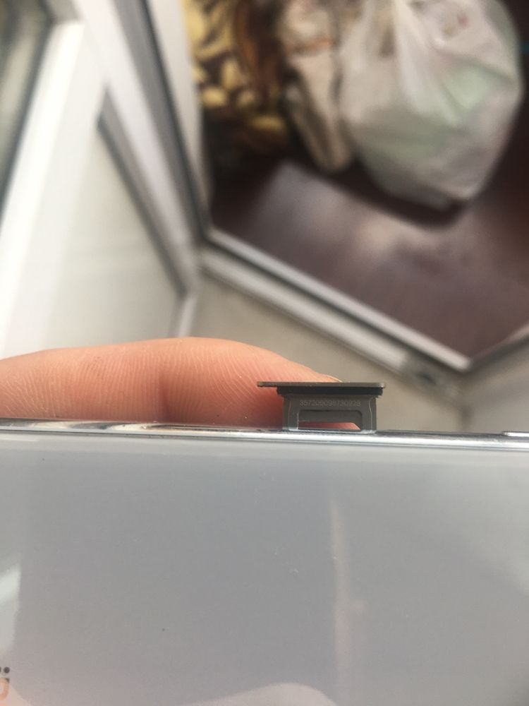 Iphone xs 64 gb під ремонт