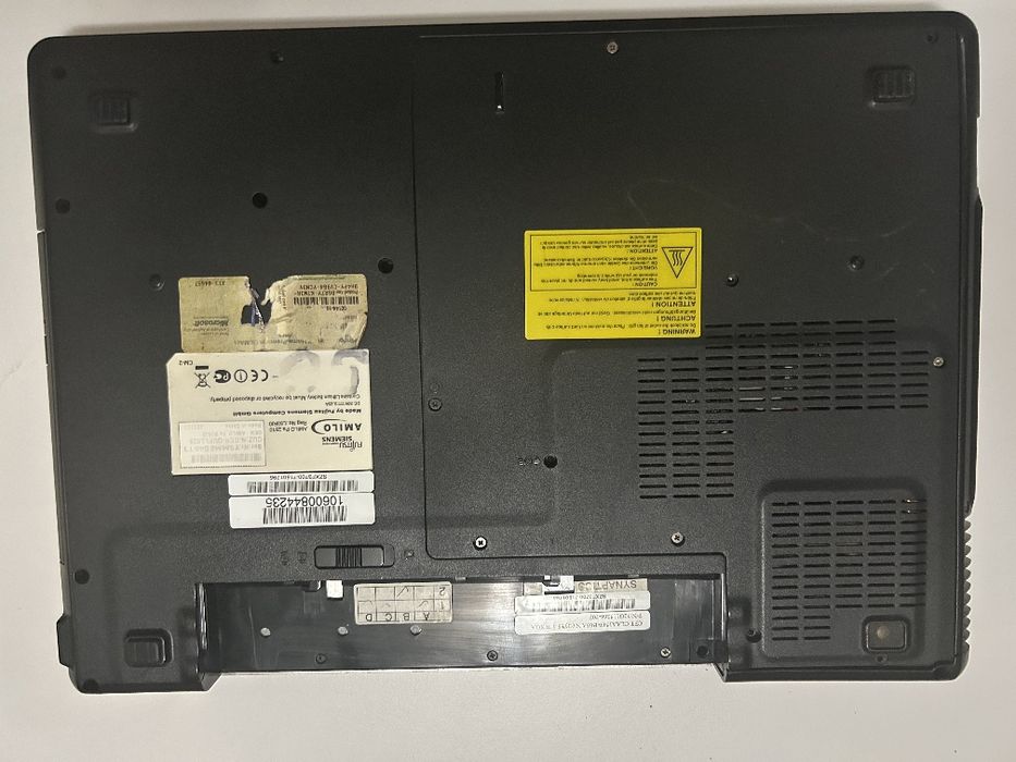 Рабочий старый ноутбук