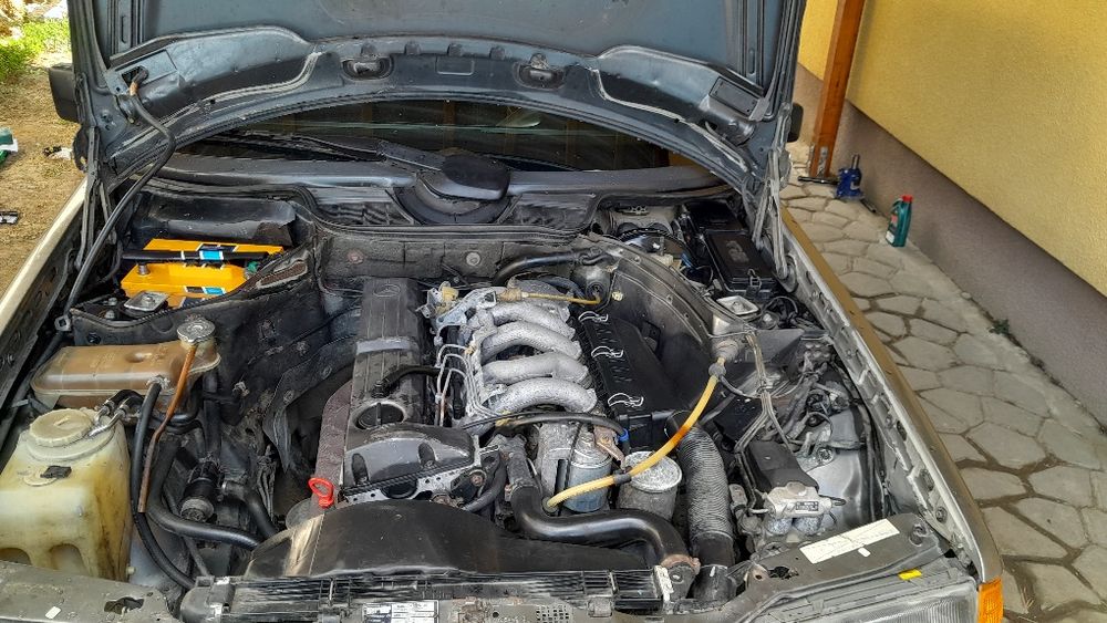 Мерс 124 .2.5 дизель універсал срочно