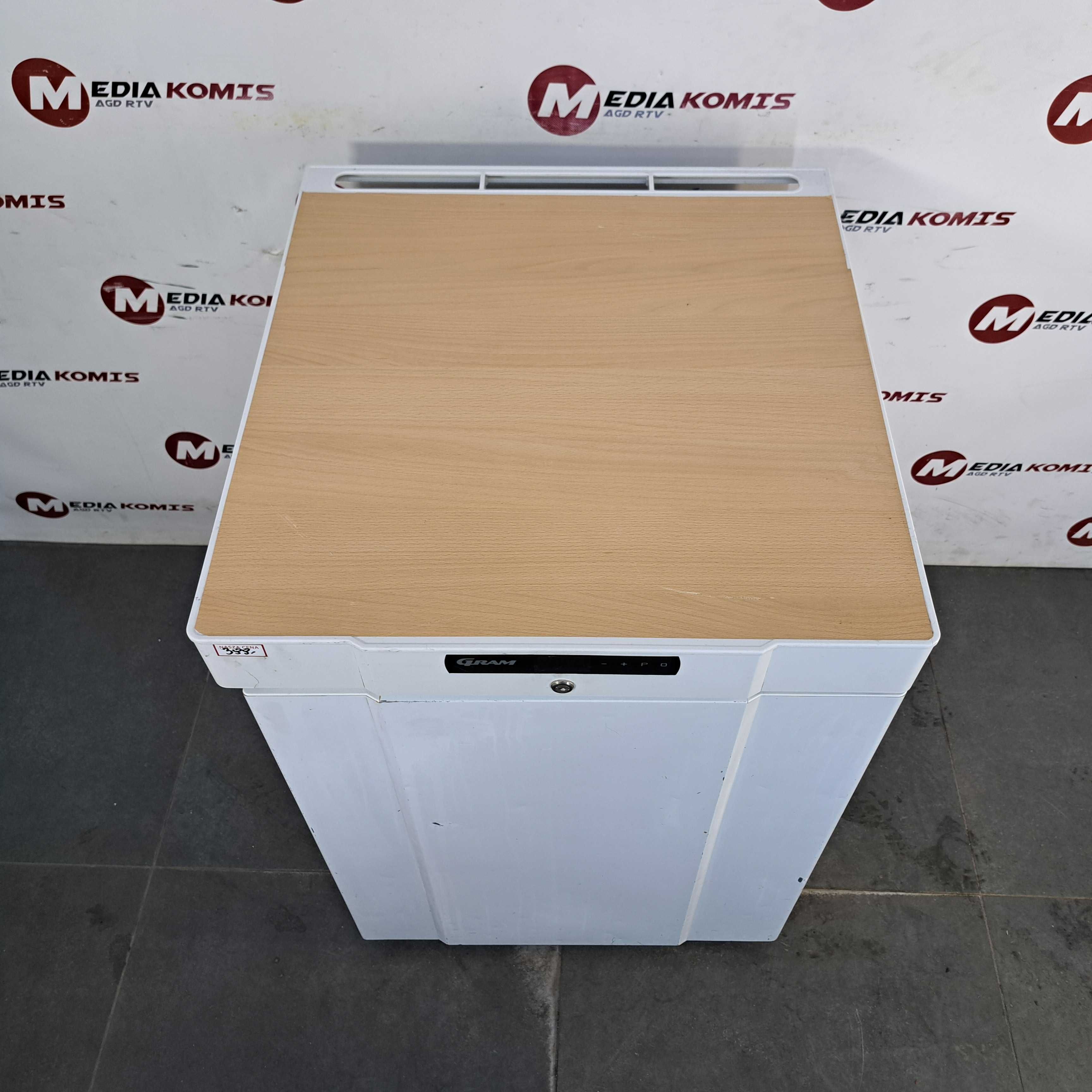 Chłodziarka Gram K210 LG 3W (12m0scy gwar)Klasa A / 83cm wys/125l/37dB
