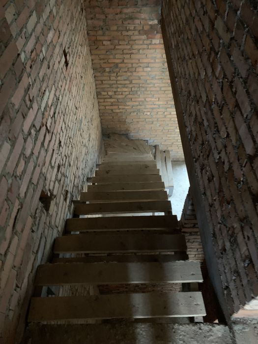 Продаж 2 поверхового таунхауса, 73 кв. м, 2 кімнати, на вул. Мирна