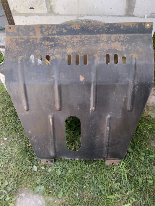 Продам защита с Нексии