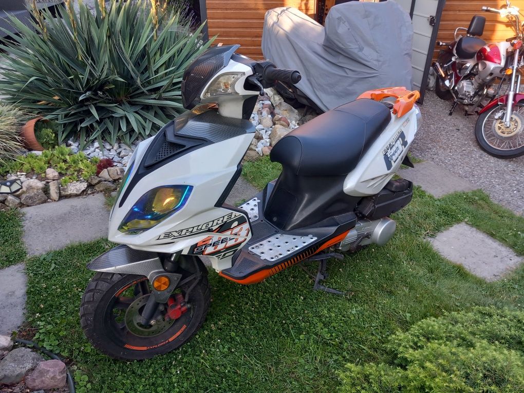 Sprzedam Skuter Explorer Race 125