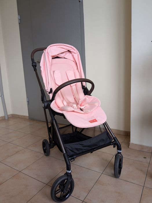 Продам Коляска прогулянкова Cybex Melio Candy Pink
