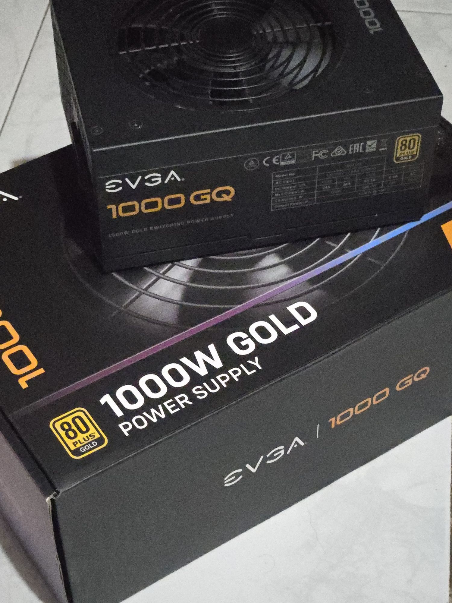 Evga 1000 Gq & Corsair Rm1000x - Fontes de alimentação Gold Gama Alta