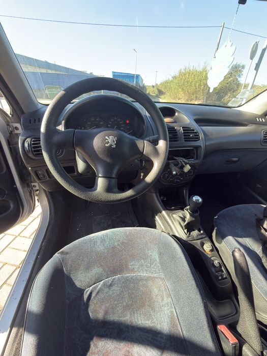 Peugeot 206 5portas 1.2 98