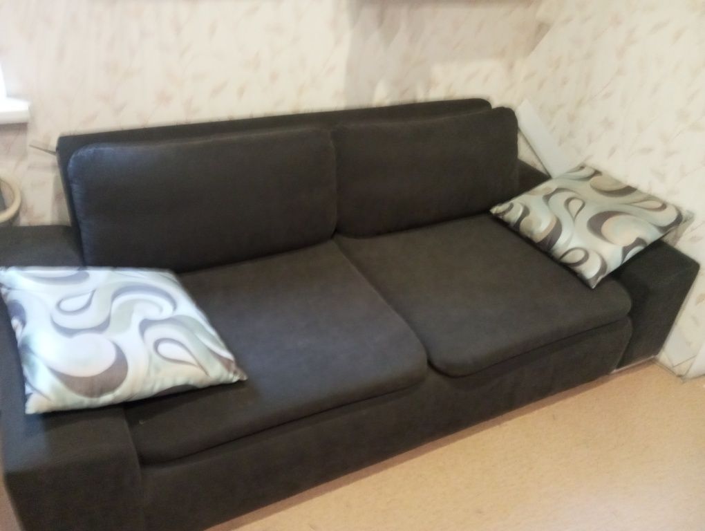 Стильный диван не раскладной
