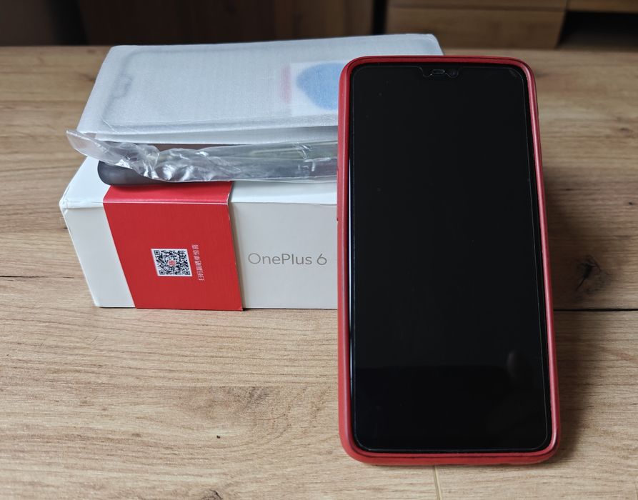 OnePlus 6 model A6000 8/128GB