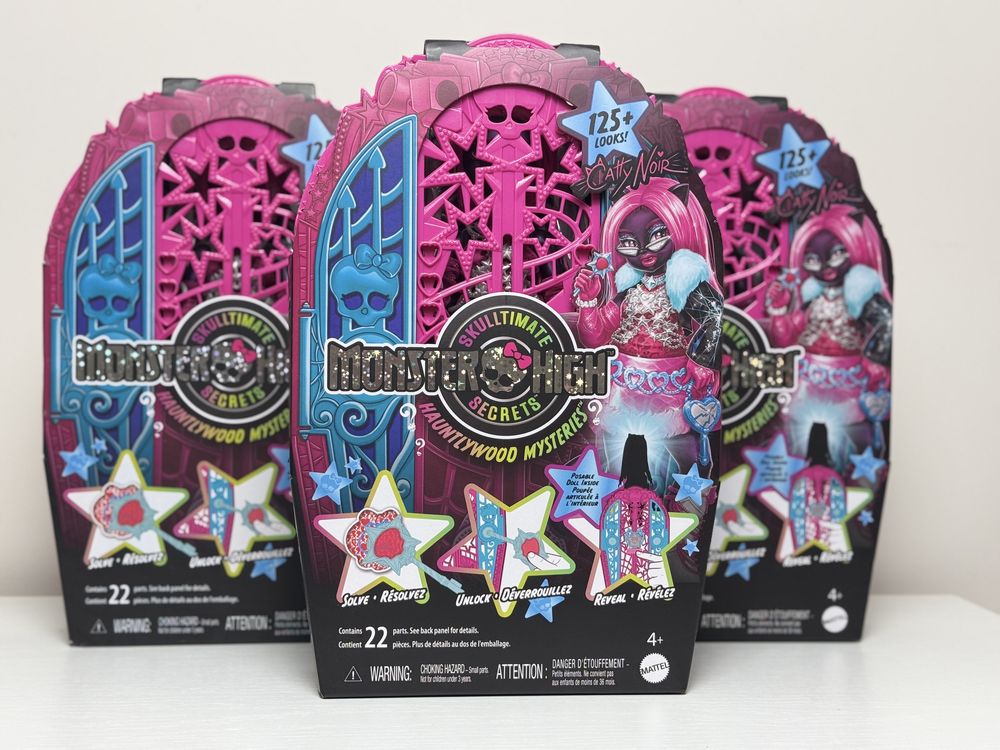 Кеті Нуар Монстер Хай Monster High Skulltimate Secrets Catty Noir