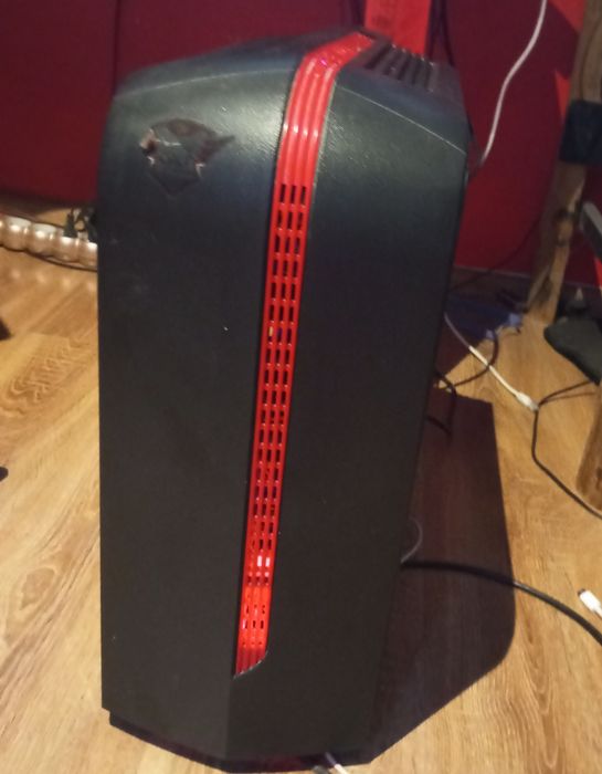 Komputer stacjonarny plus monitor