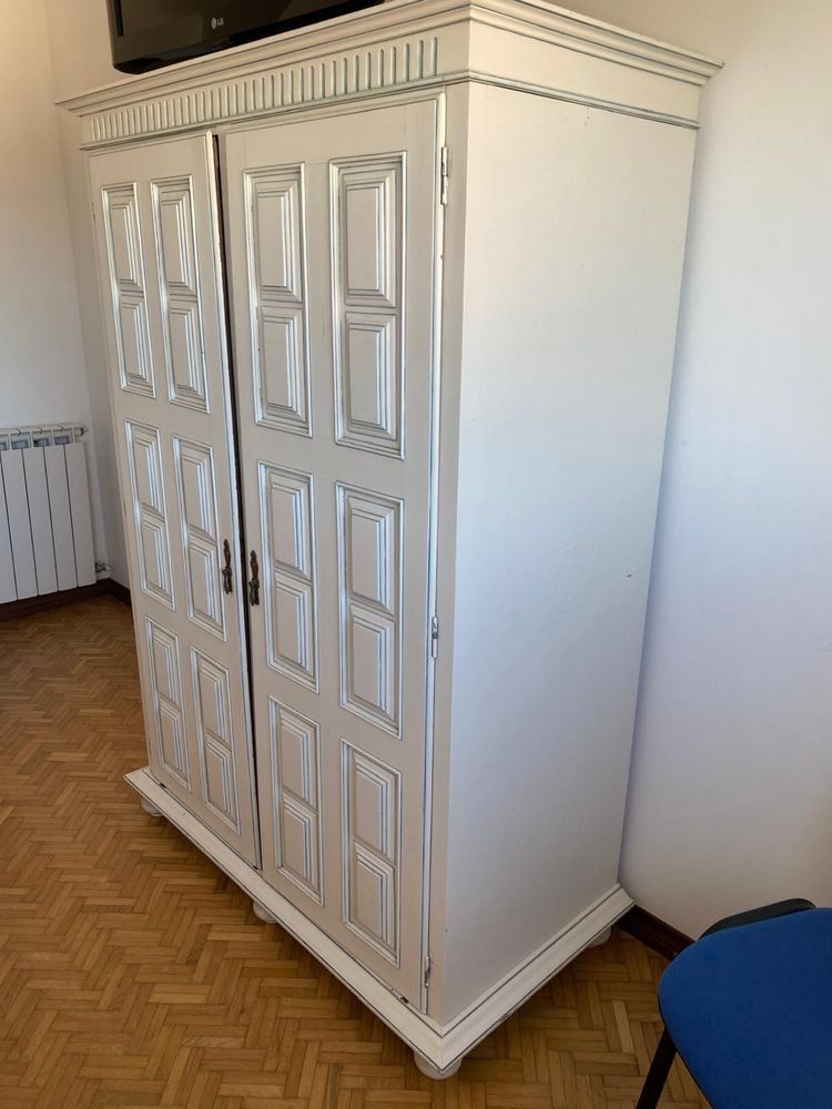 Conjunto quarto solteiro em madeira maciça