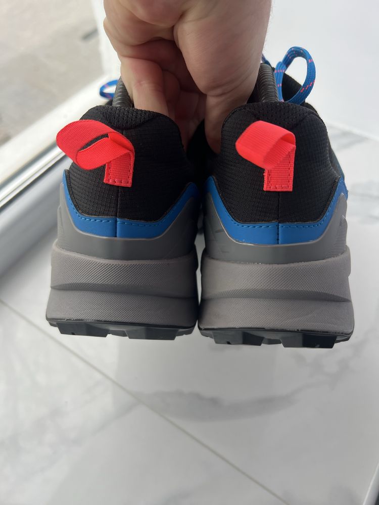 Кросівки Adidas Terrex Swift R3 Gore Tex  46 розмір 29.5 см