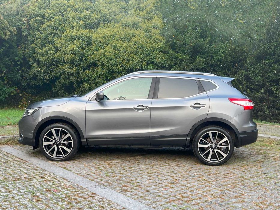 Nissan Qashqai 1.5 diesel Tekna Full Extras