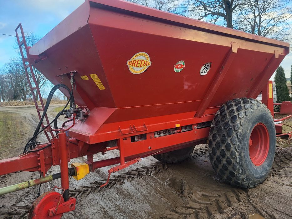 Rozsiewacz wapna, Bredal, K105, K85,B6 wapniarka.